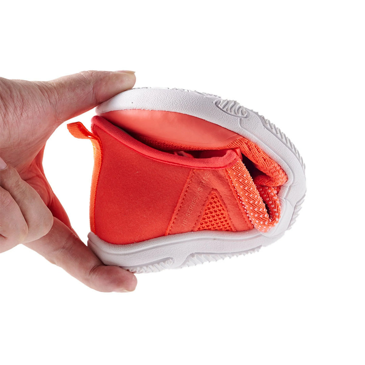 HF Stride – Hands-Free & Ergonomic Barefoot Shoes (CC)